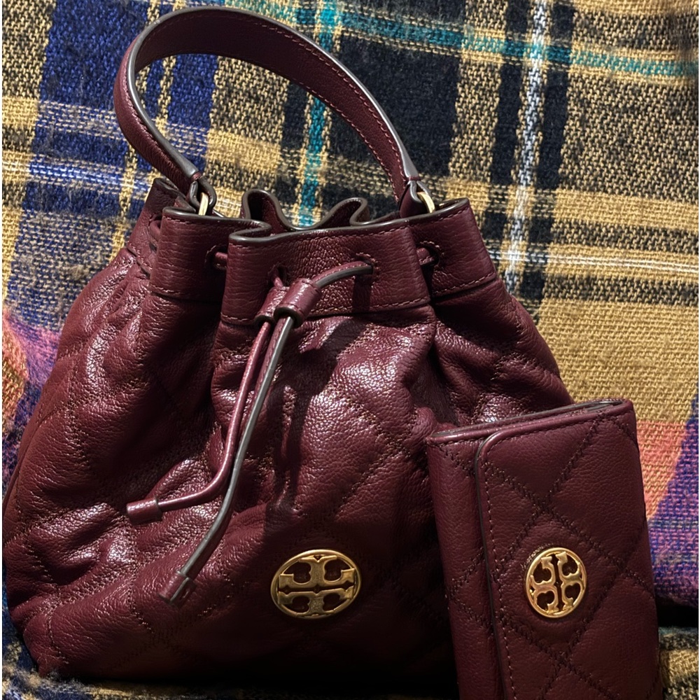 Tory Burch Drawstring Bucket w/ matching card case